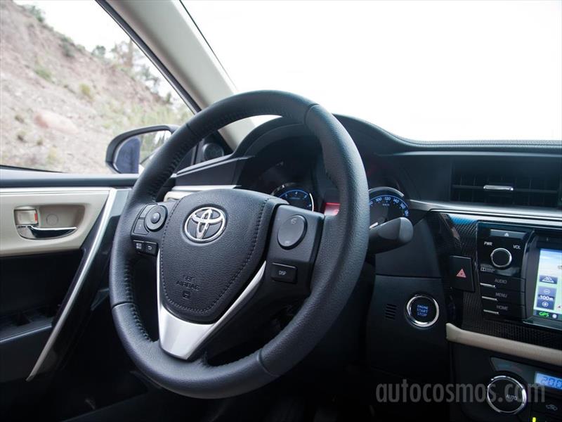 Prueba al Toyota Corolla en Mendoza
