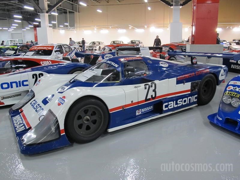 Nissan 80 aniversario - Autos de competencia