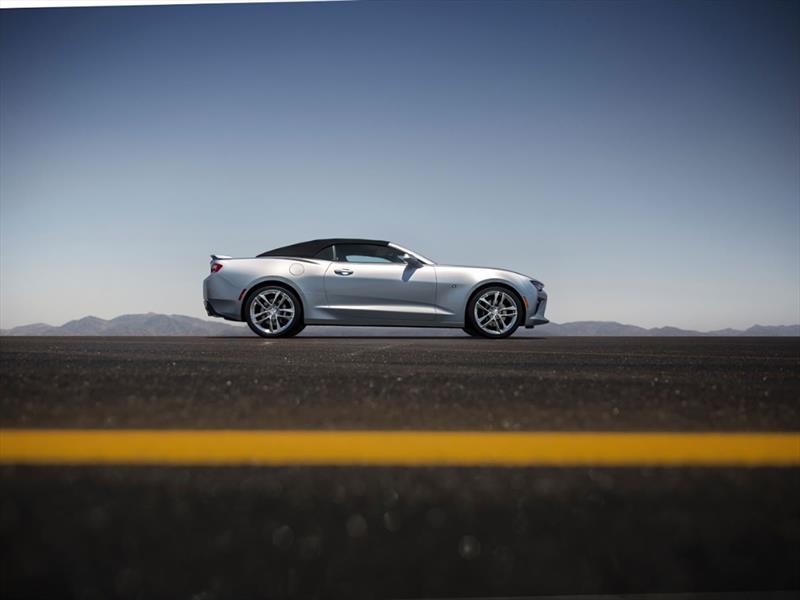 Chevrolet Camaro Convertible 2016