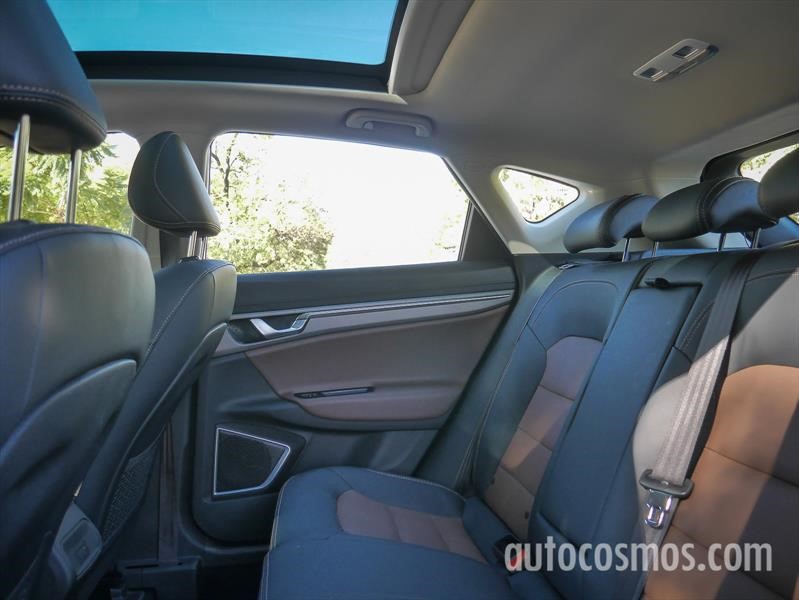 Geely Emgrand GS a prueba