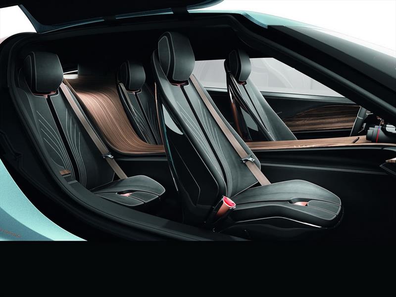 NanoFlowcell QUANT e-Sportlimousine