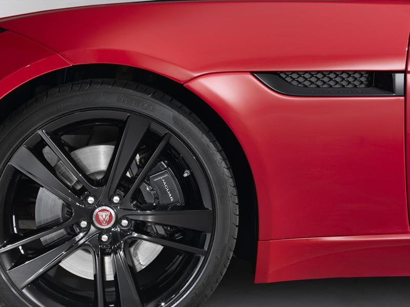 Jaguar F Type Coupé 2015