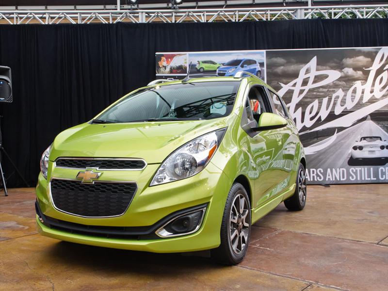 Chevrolet Spark 2013 Salón de Los Angeles