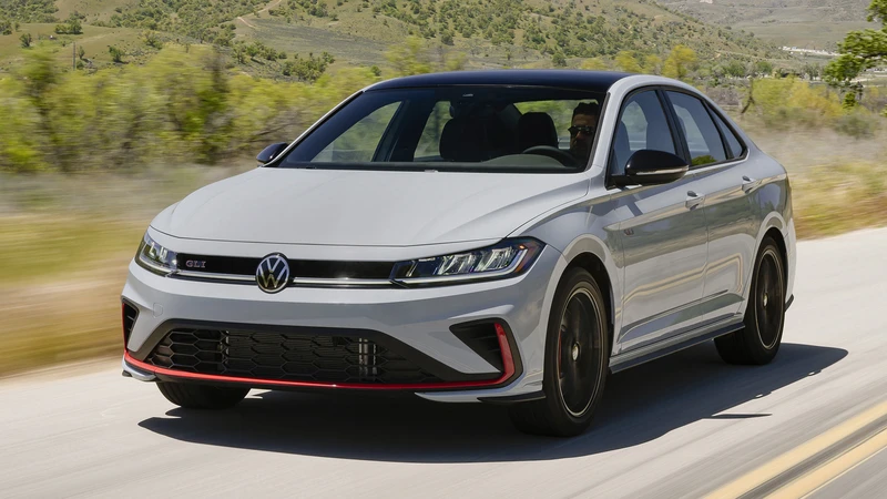 Volkswagen Vento GLI 2025