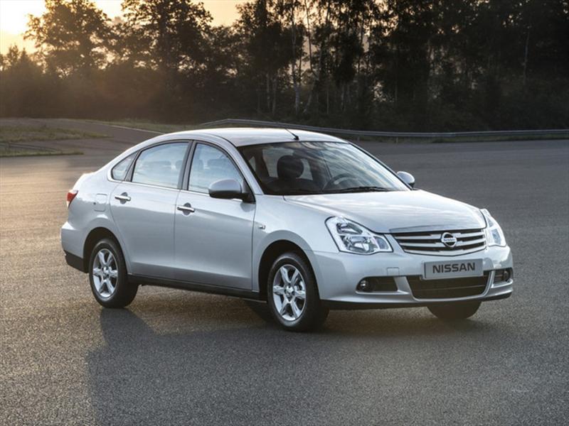 Nissan Almera 2013