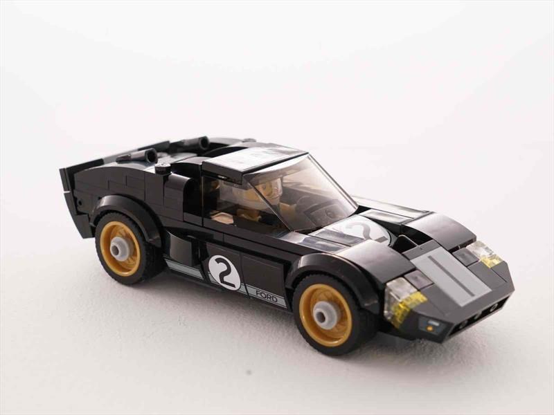 Ford GT 2016 y GT40 1966 al estilo Lego