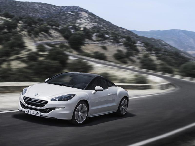 Peugeot RCZ 2013 en París