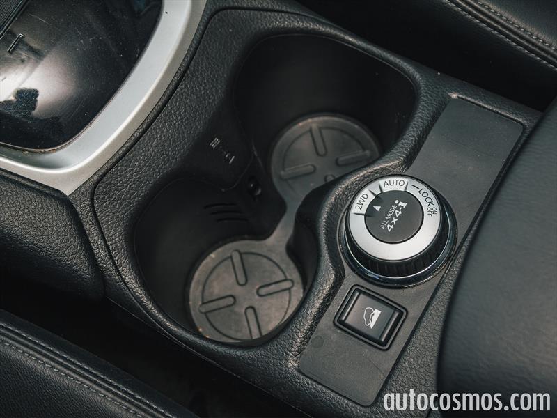 Honda CR-V 2015 vs Nissan X-Trail 2015