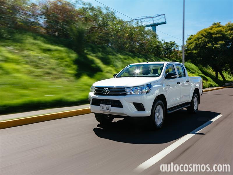 Toyota Hilux 2016