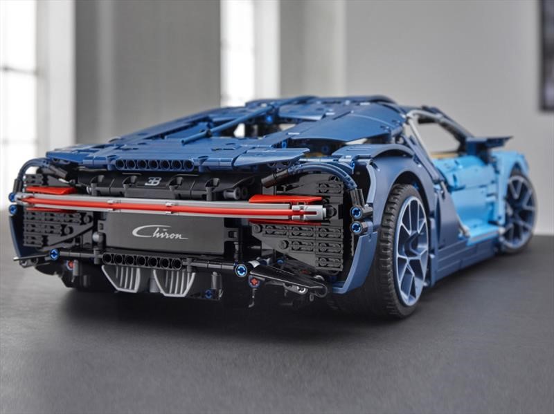 Bugatti Chiron de legos