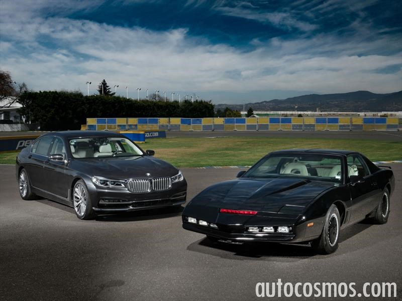 BMW Serie 7 2017 vs KITT