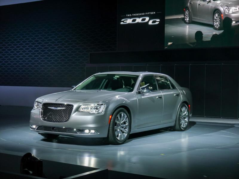 Chrysler 300 2015