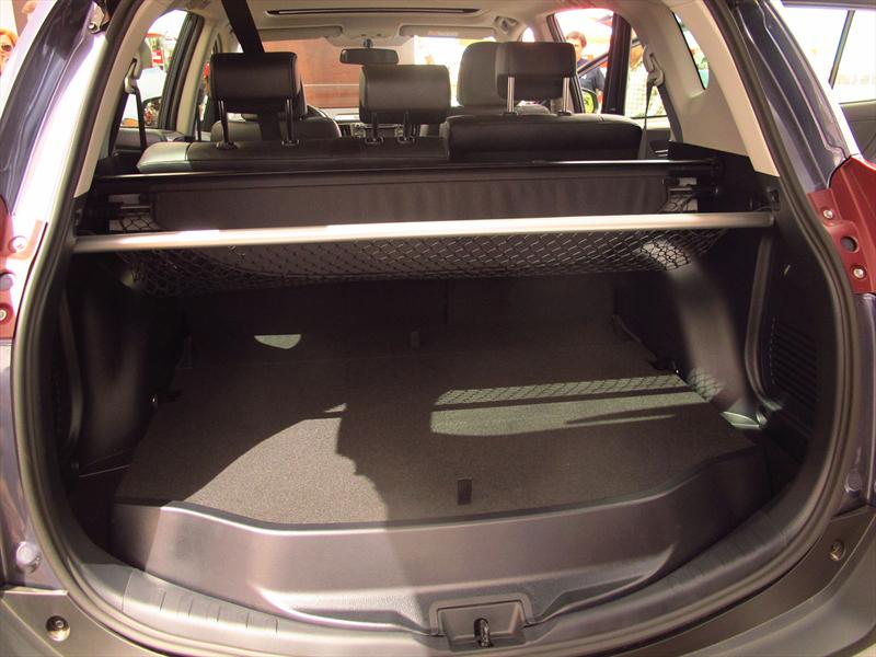 Toyota anticipa la nueva RAV4 en Expoagro 2013