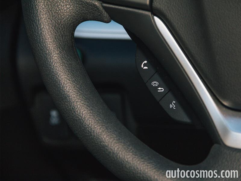 Honda CR-V 2015 vs Nissan X-Trail 2015