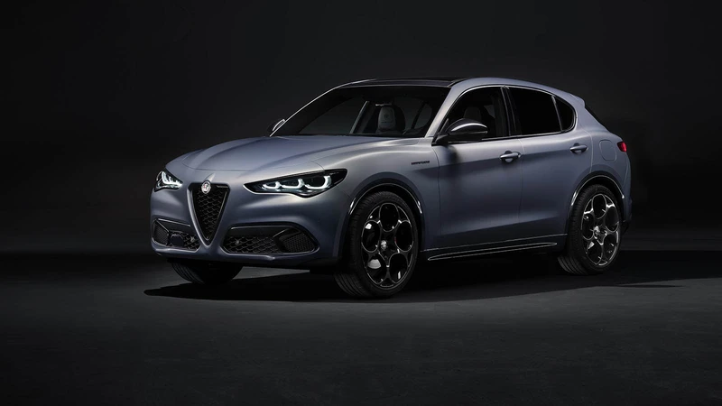 Alfa Romeo Stelvio 2023