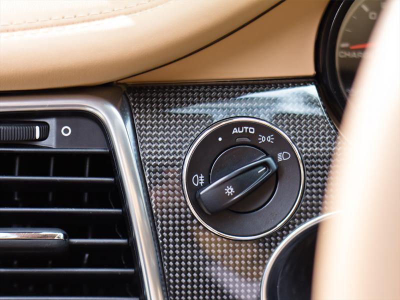 Porsche Panamera S Hybrid 2012