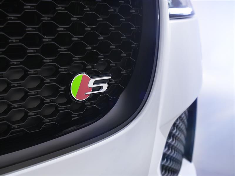 Jaguar XF segunda generación