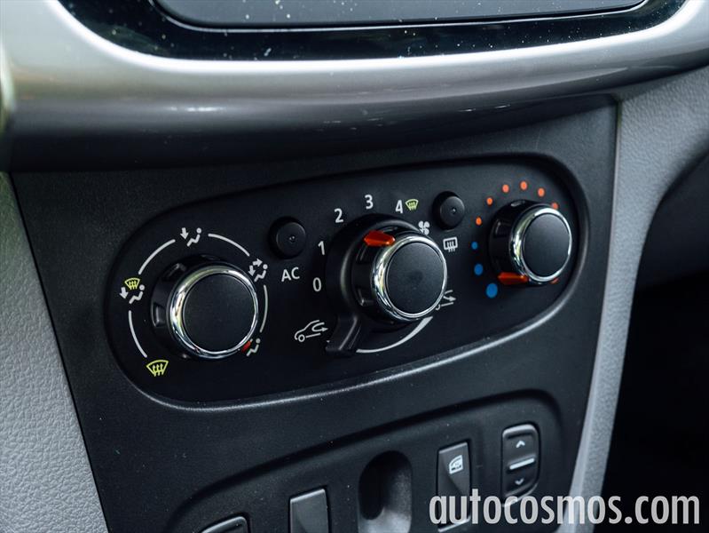 Renault Logan 2015