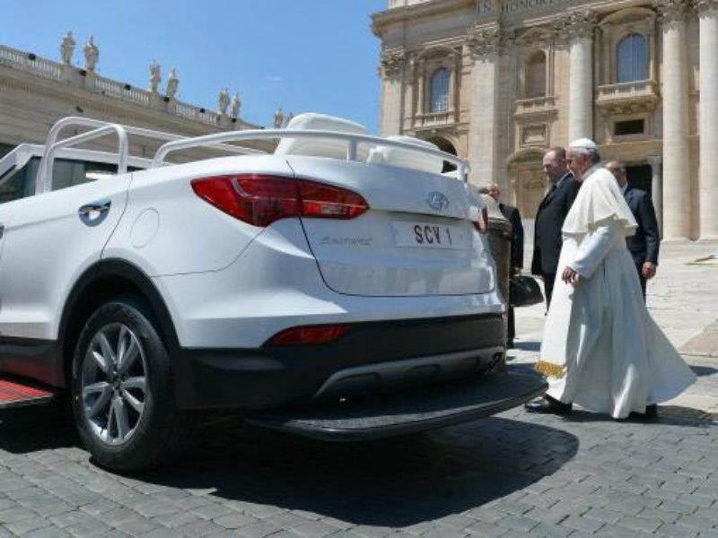 El nuevo "Papamóvil" es Hyundai