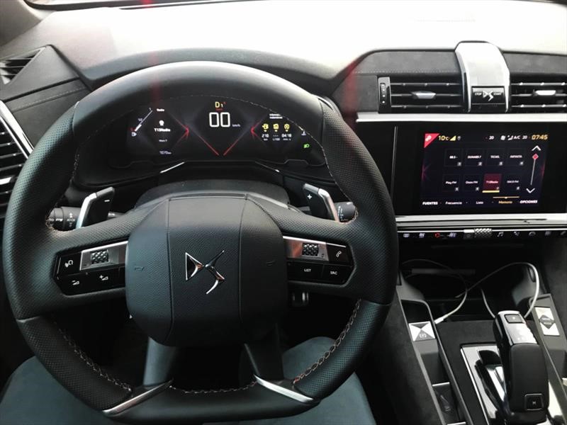 Test drive: DS7 Crossback 2019