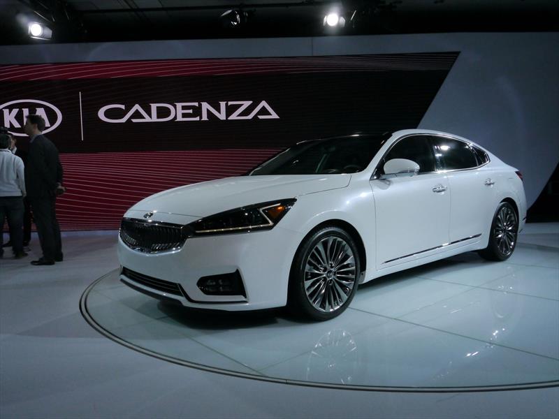 Kia Cadenza 2017