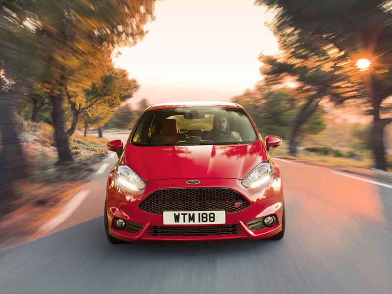 Ford Fiesta ST modelo de producción