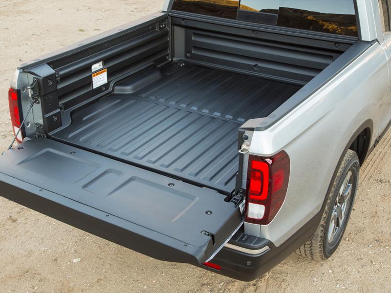 Honda Ridgeline 2017