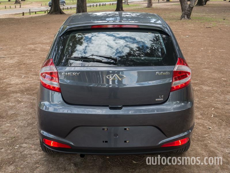 Chery Fullwin a prueba