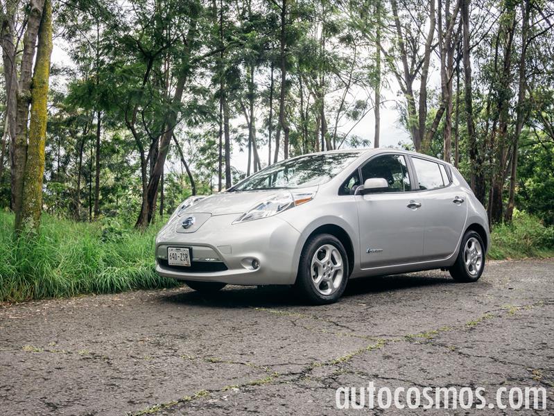 Nissan LEAF 2015