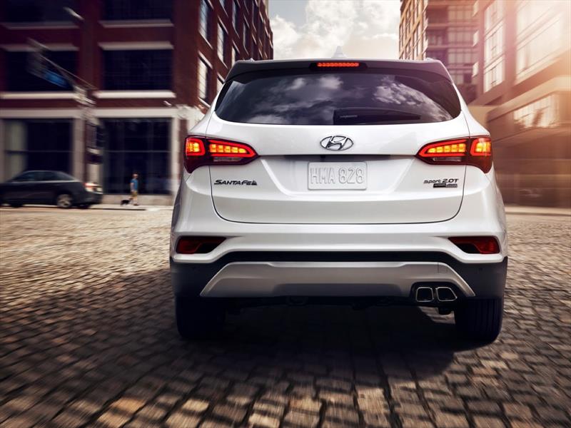 Hyundai Santa Fe 2017