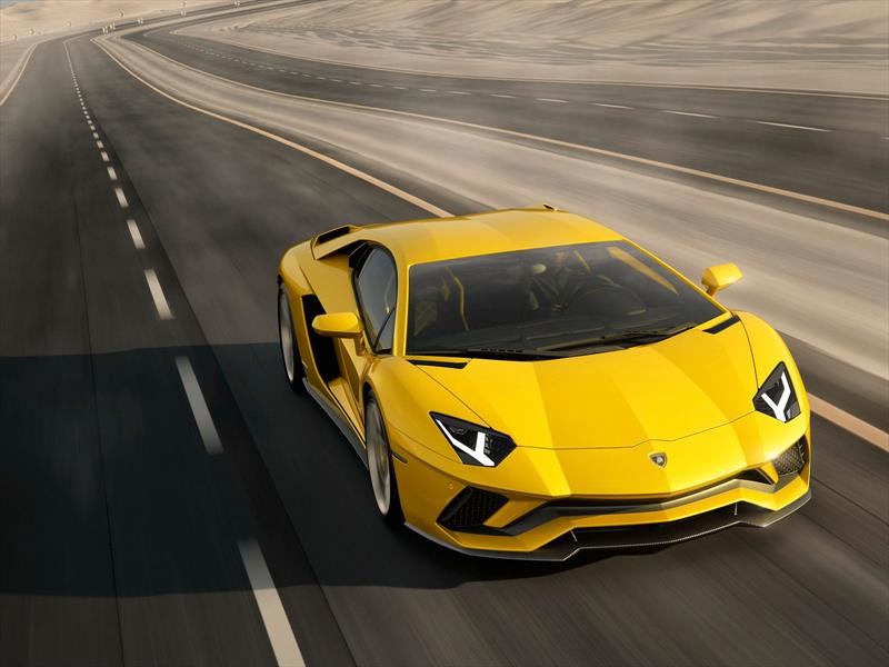 Lamborghini Aventador S 2017