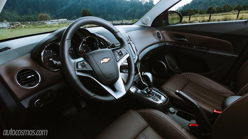Chevrolet Cruze LTZ Turbo 2014