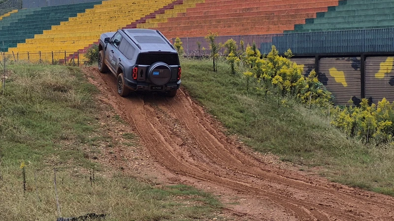 G700 desde China, el todoterreno premium de Jetour