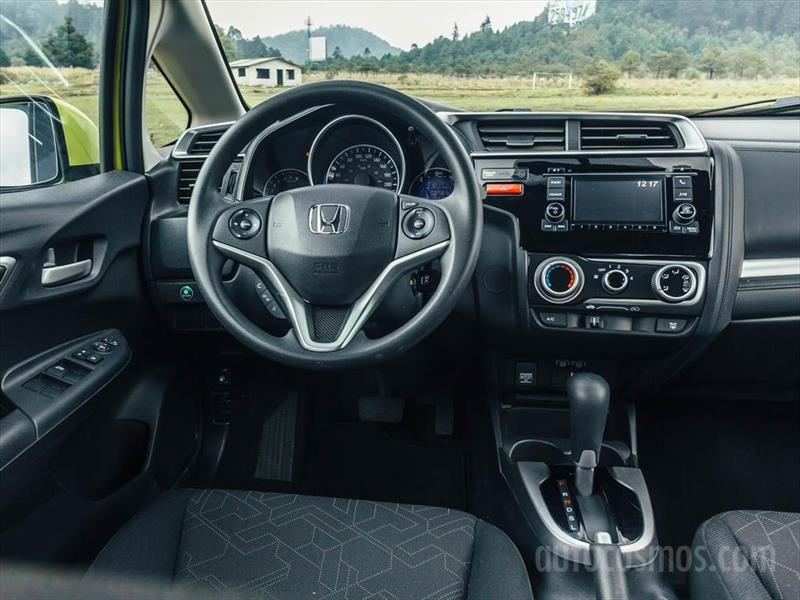Honda Fit 2015