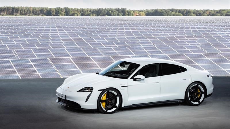 Porsche Taycan 2020