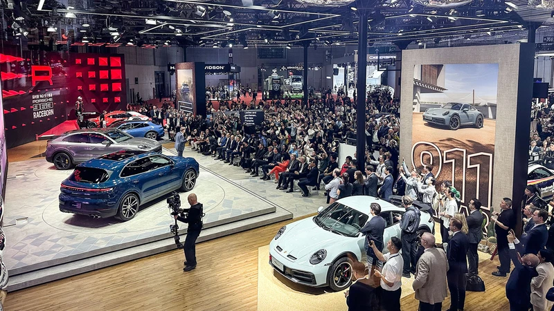 Porsche Cayenne estrena novedades en Shanghái
