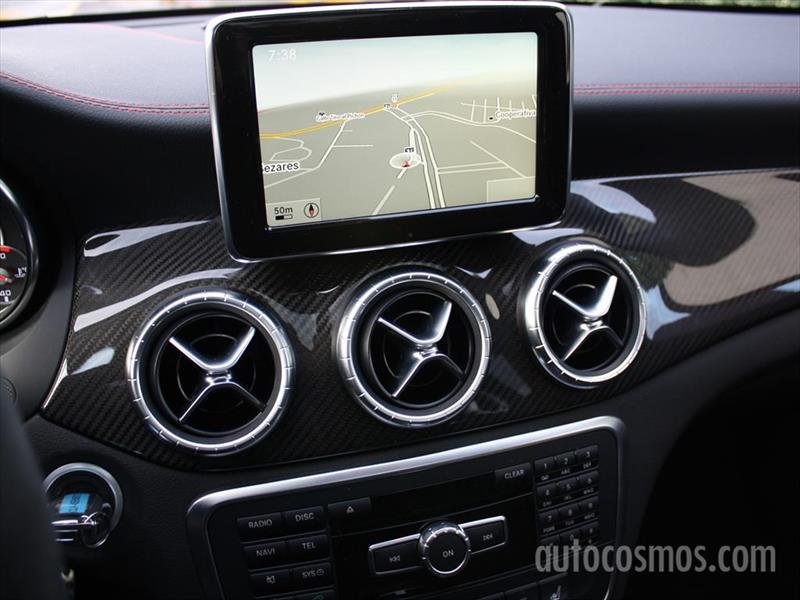 Mercedes-Benz CLA 45 AMG