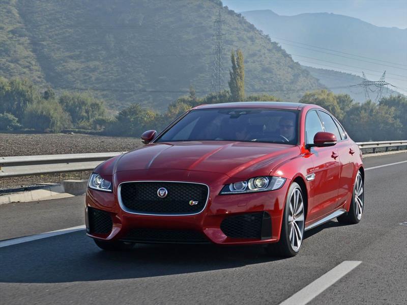 Jaguar XF 2016