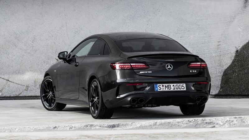 Mercedes-Benz Clase E Coupé 2021
