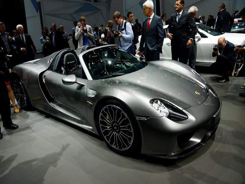 Top 10: Porsche 918 Spyder