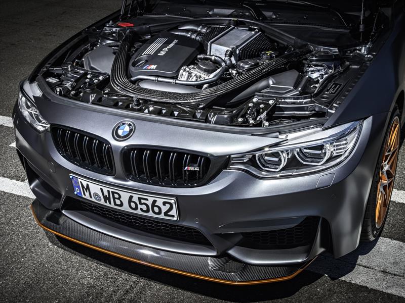 BMW M4 GTS