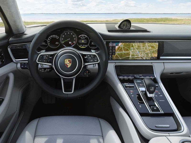 Porsche Panamera Turbo S E-Hybrid Sport Turismo