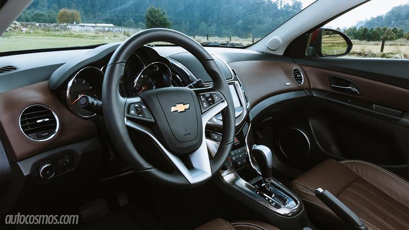 Chevrolet Cruze LTZ Turbo 2014