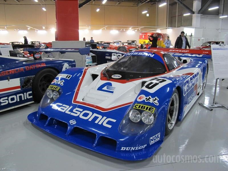 Nissan 80 aniversario - Autos de competencia