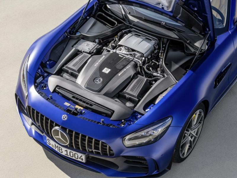Mercedes-AMG GT R Roadster