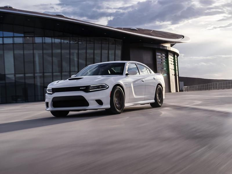 Dodge Charger SRT Hellcat 2015