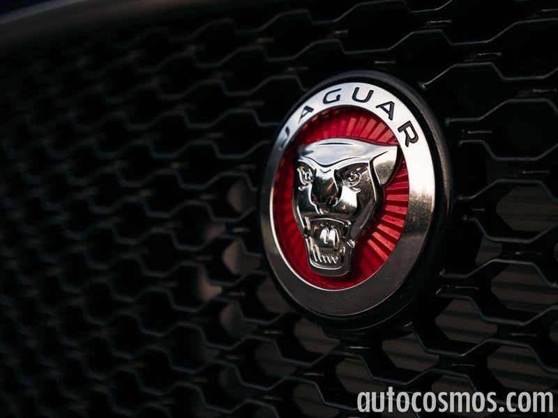 Jaguar F-Pace 2017