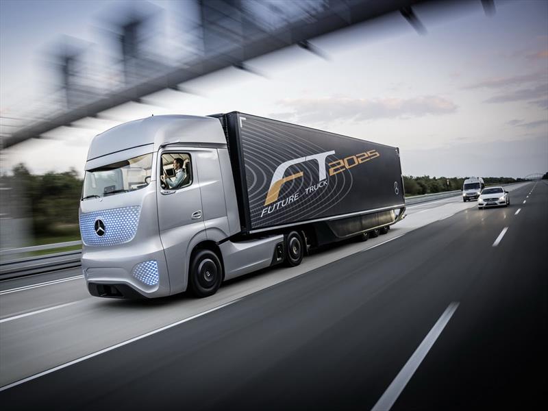 Mercedes-Benz Future Truck 2025 Concept