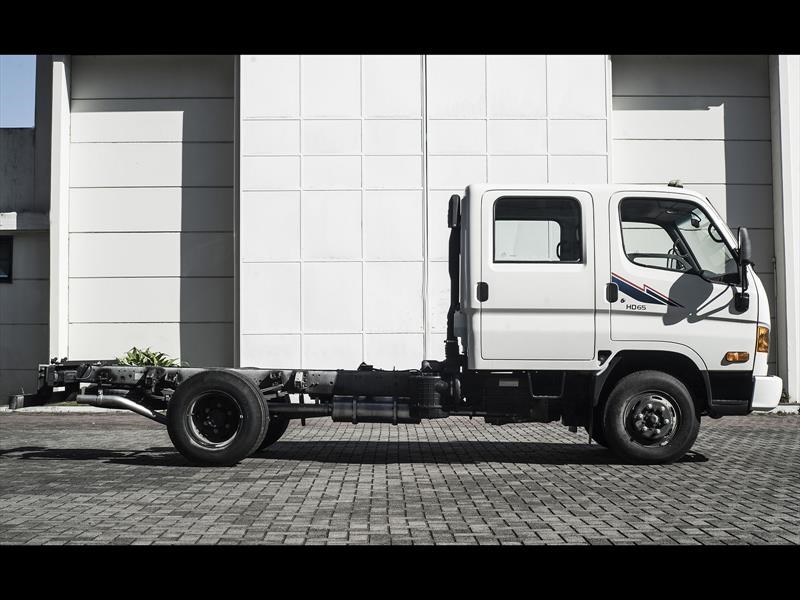 Hyundai HD65 doble cabina