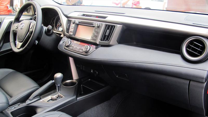 Toyota anticipa la nueva RAV4 en Expoagro 2013